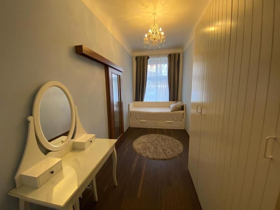 Apartments 5 In The Centre Of 프라하 외부 사진